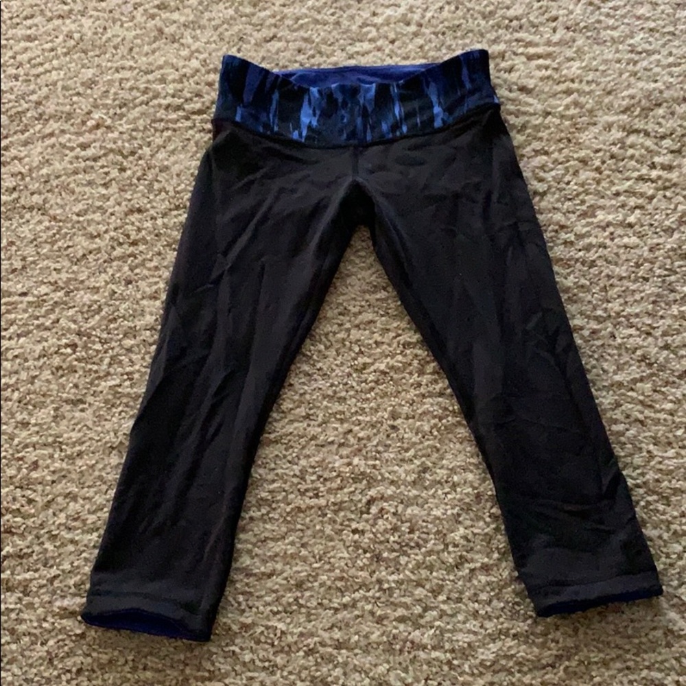 Lululemon Reversible Wunder Under Capris - image 1